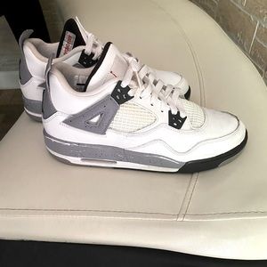 Jordan Retro 4 White Cement
